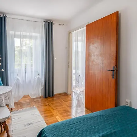 Holiday home Pet Friendly In With Kitchen *