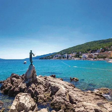 Pet Friendly In With Kitchen Rijeka