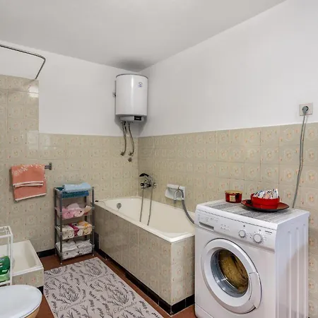 Pet Friendly In With Kitchen * Rijeka
