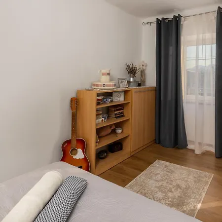 Pet Friendly In With Kitchen Feriehus
